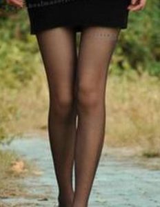 女童被虐致死案再揭疮疤：五个脚趾的无声控诉与儿童保护的系统性反思